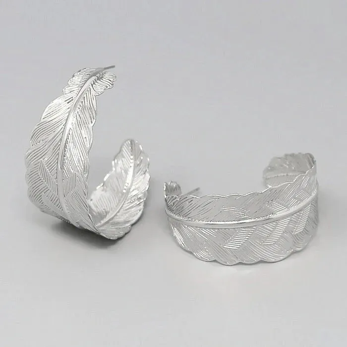 Silver Feathered Textured Earrings